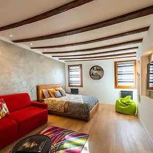 https://gdhouse-806.hotelslidodijesolo.com